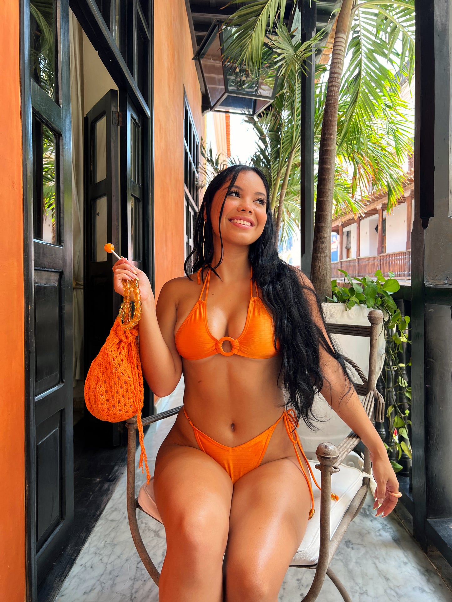 Lucia V-Kini Bottom in Naranja